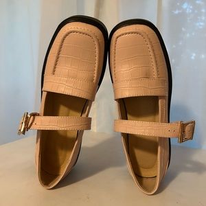 Pink leather platform Mary Jane